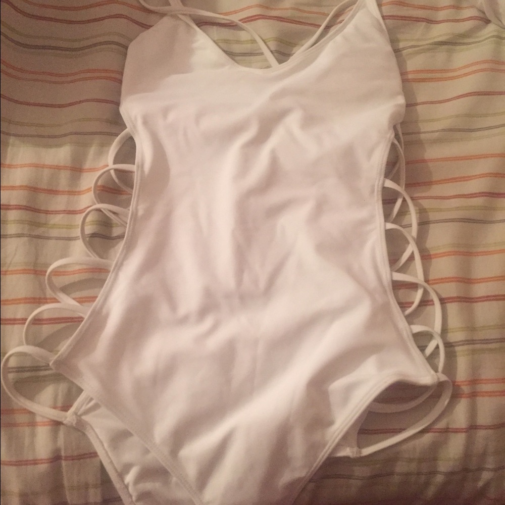Forever21 white one piece swimsuit
