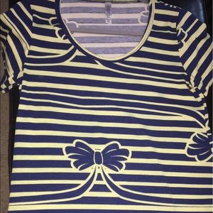 XXS Bows LuLaRoe Classic T
