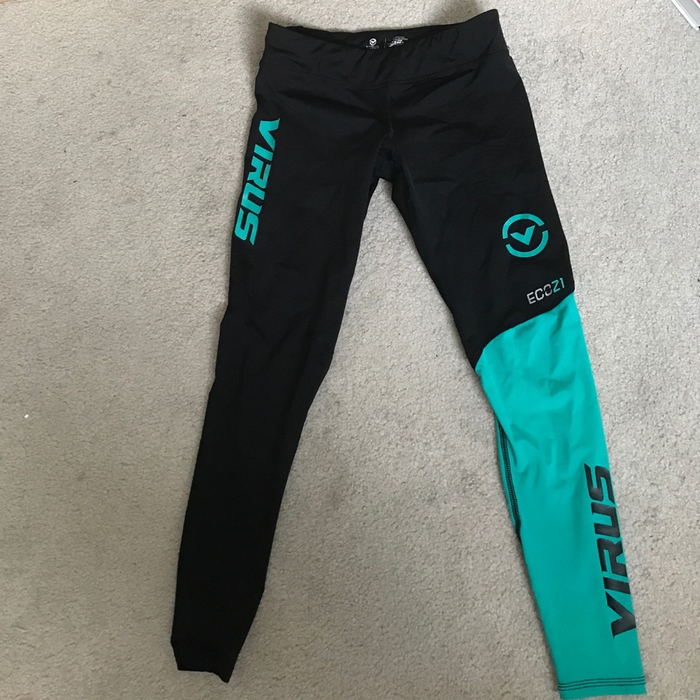 Two-tone Virus tights
