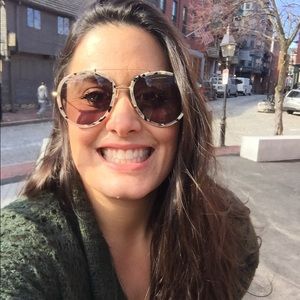 Meet your Posher, Andrea