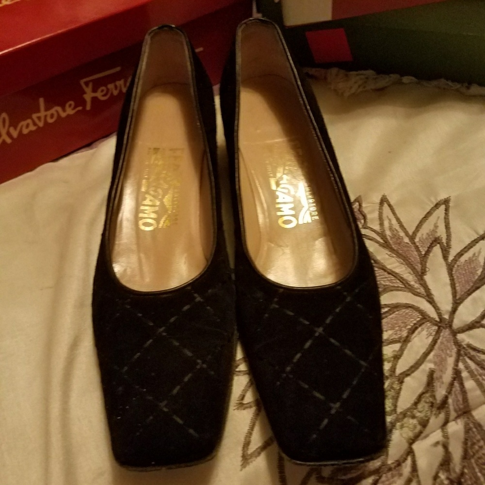 Salvatore Ferragamo Boutique Pumps