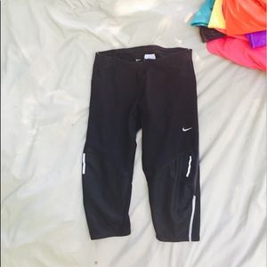 Nike Fitted  Capris