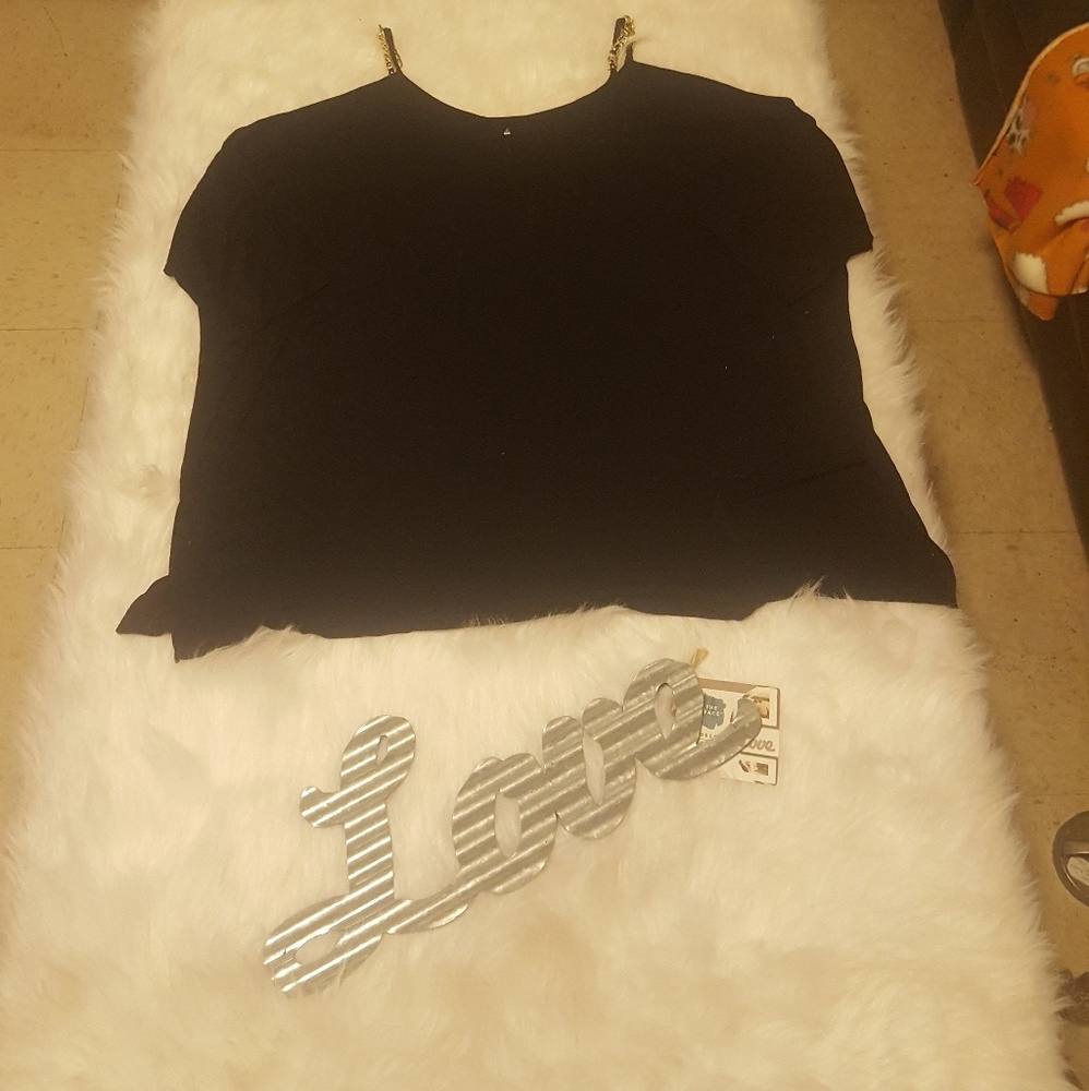 New never worn black Jennifer Lopez top