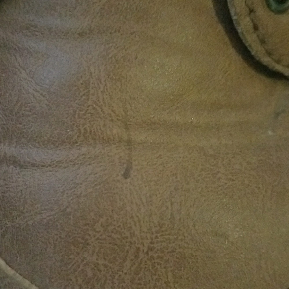 Shoes - Picture 7 of 7