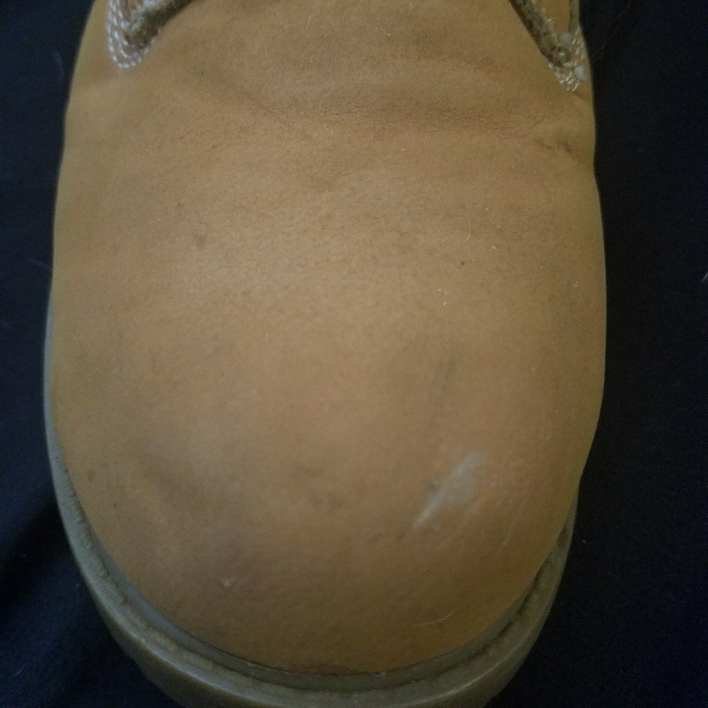 Boots - Picture 5 of 7