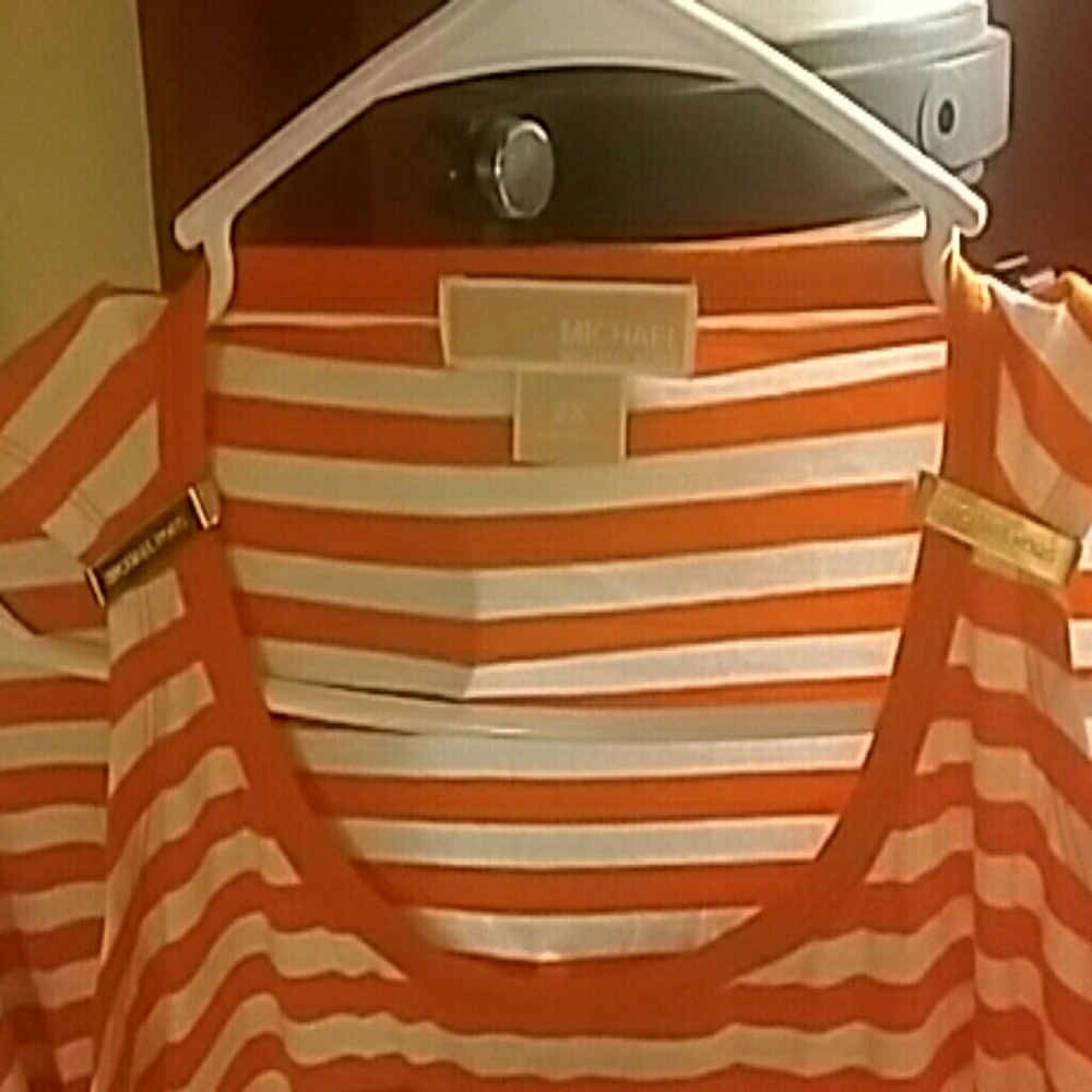 Blouse - Picture 2 of 4