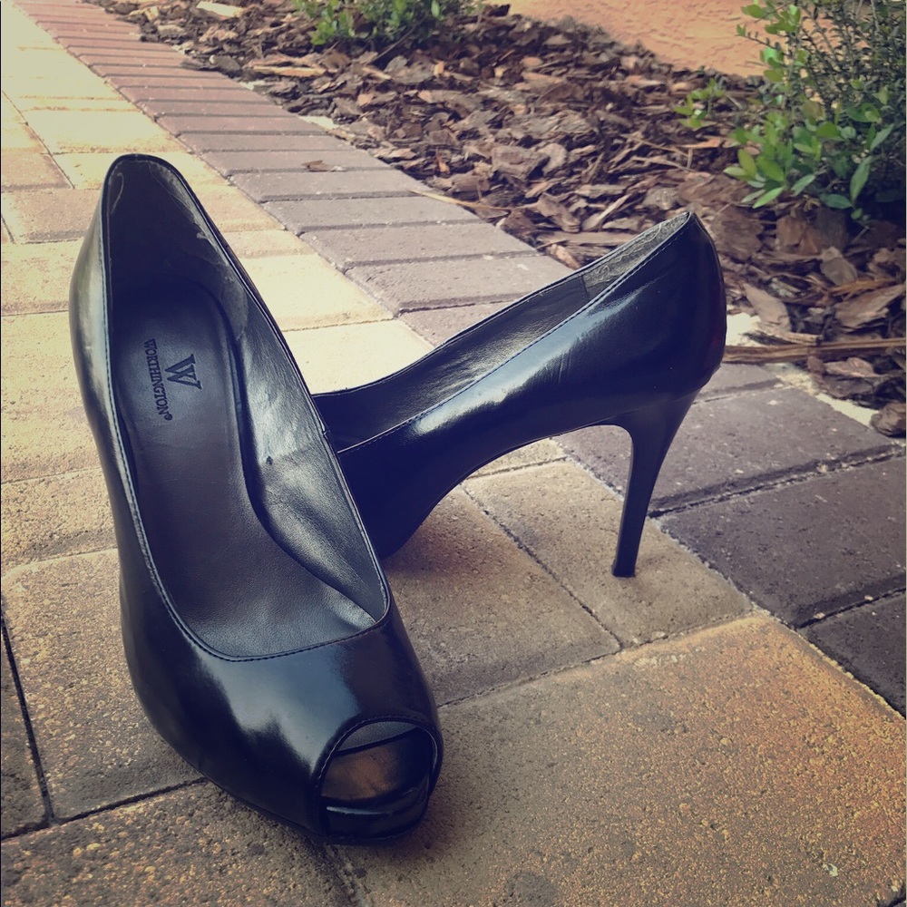 Black leather peep toes