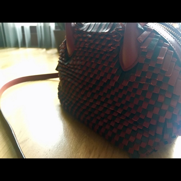 3HOURS LEFT!!!! SELLING ON EBAY! ACT NOW!! - Picture 3 of 8