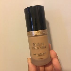 SOLD OUT TOO FACED born this way foundation