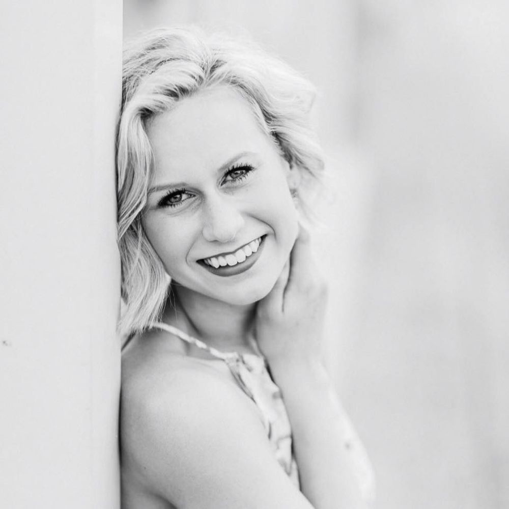 Meet your Posher, Lauren