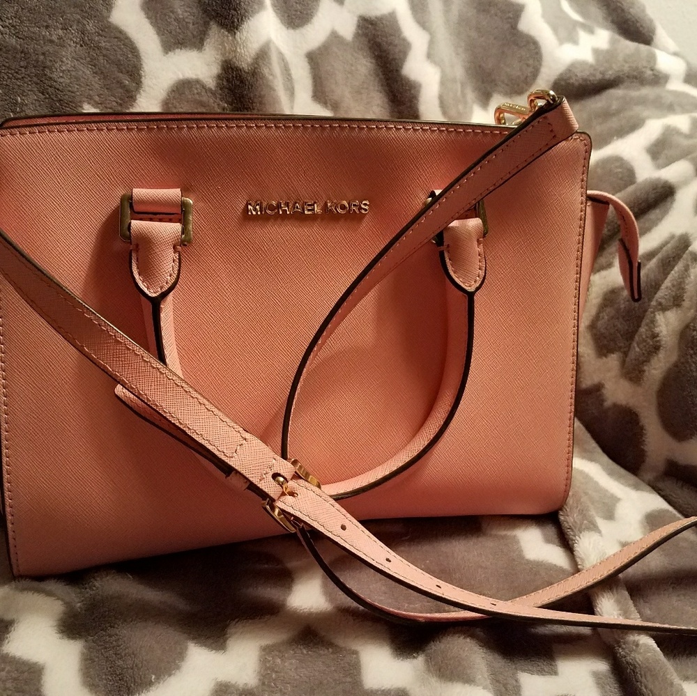 Michael Kors Medium Selma