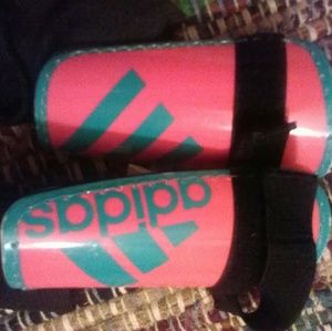 TODDLER SOCCER SHIN GAURDS