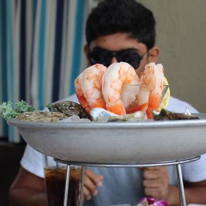 Meet your Posher, Amith