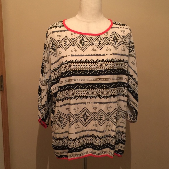 Bobeau boho top - Picture 1 of 4