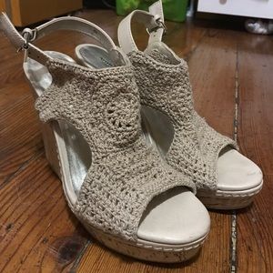 Tan crochet wedges