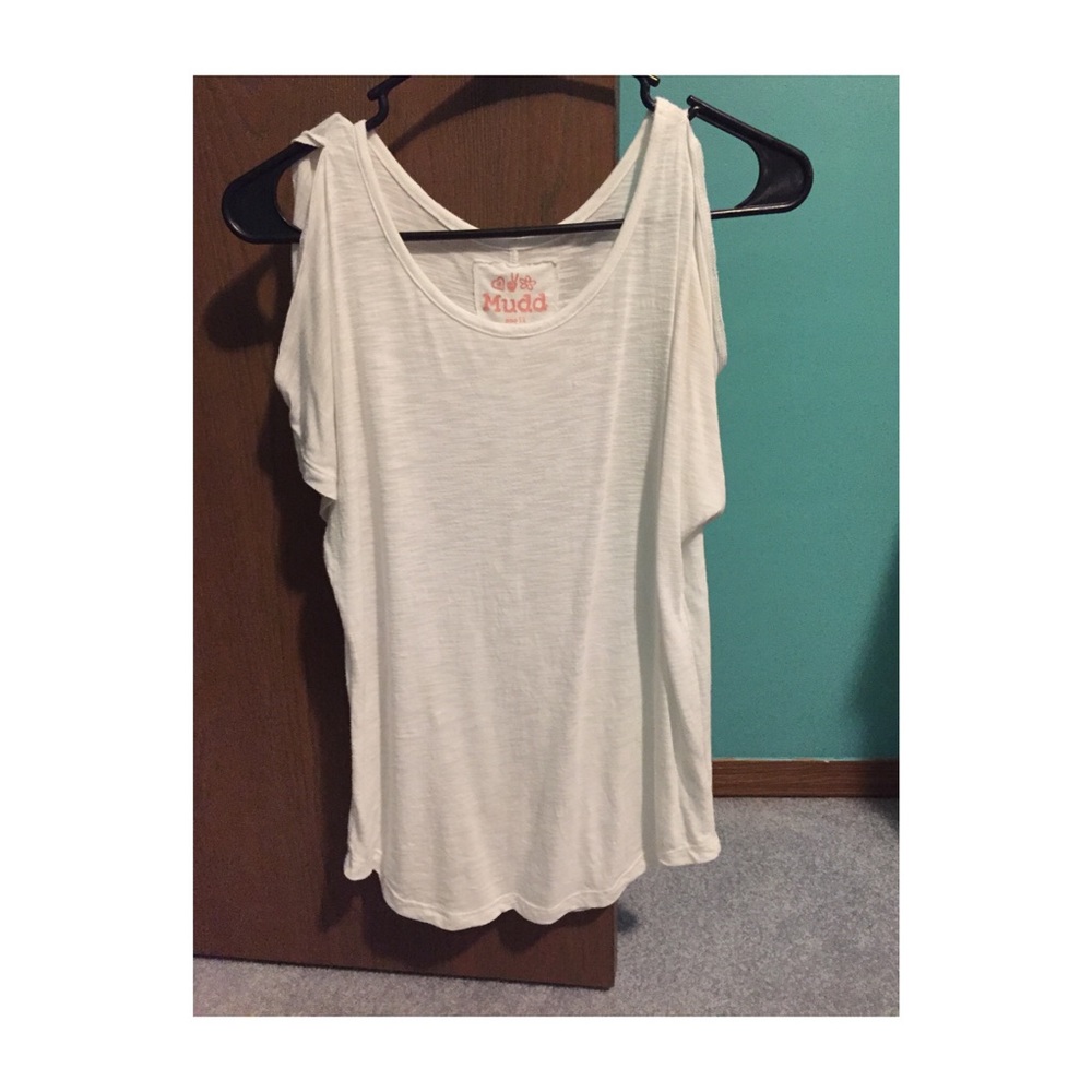 Small white MUDD shirt