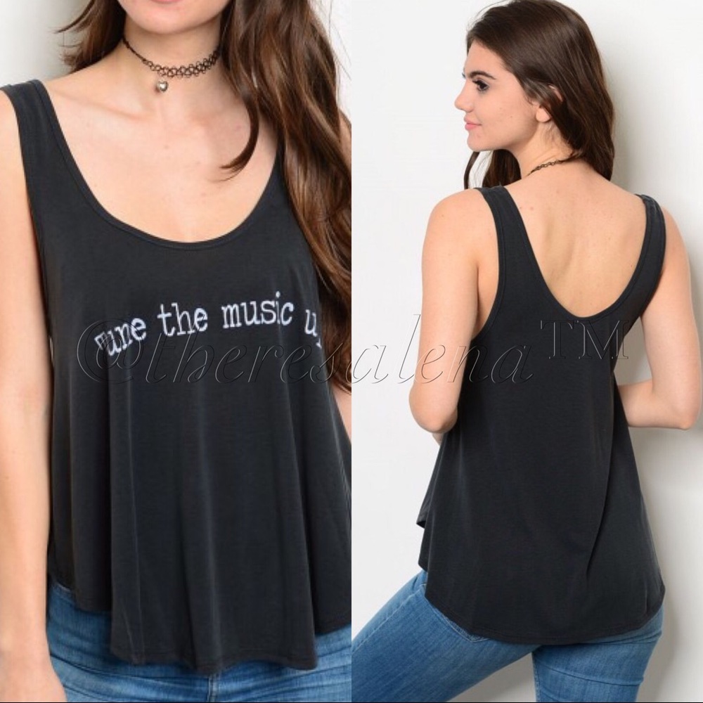 SALE! ❤️ Charcoal Graphic Muscle Tank Top