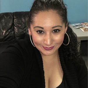 Meet your Posher, Sandra