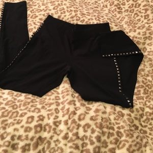 Black legging with silver design on outer seem