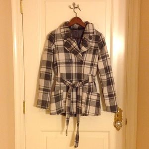 Gray/white plaid peacoat
