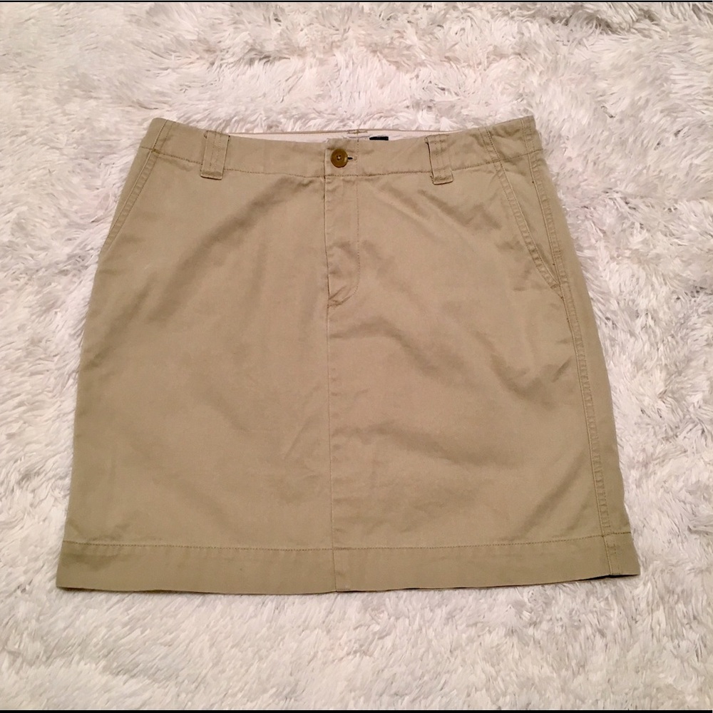 Gap khaki mini skirt