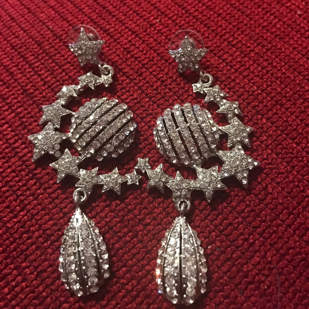 Gorgeous Silver Star/Teardrop Earrings