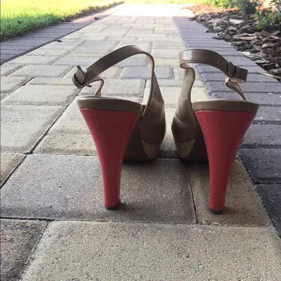 Color-blocked slingbacks - Picture 2 of 4