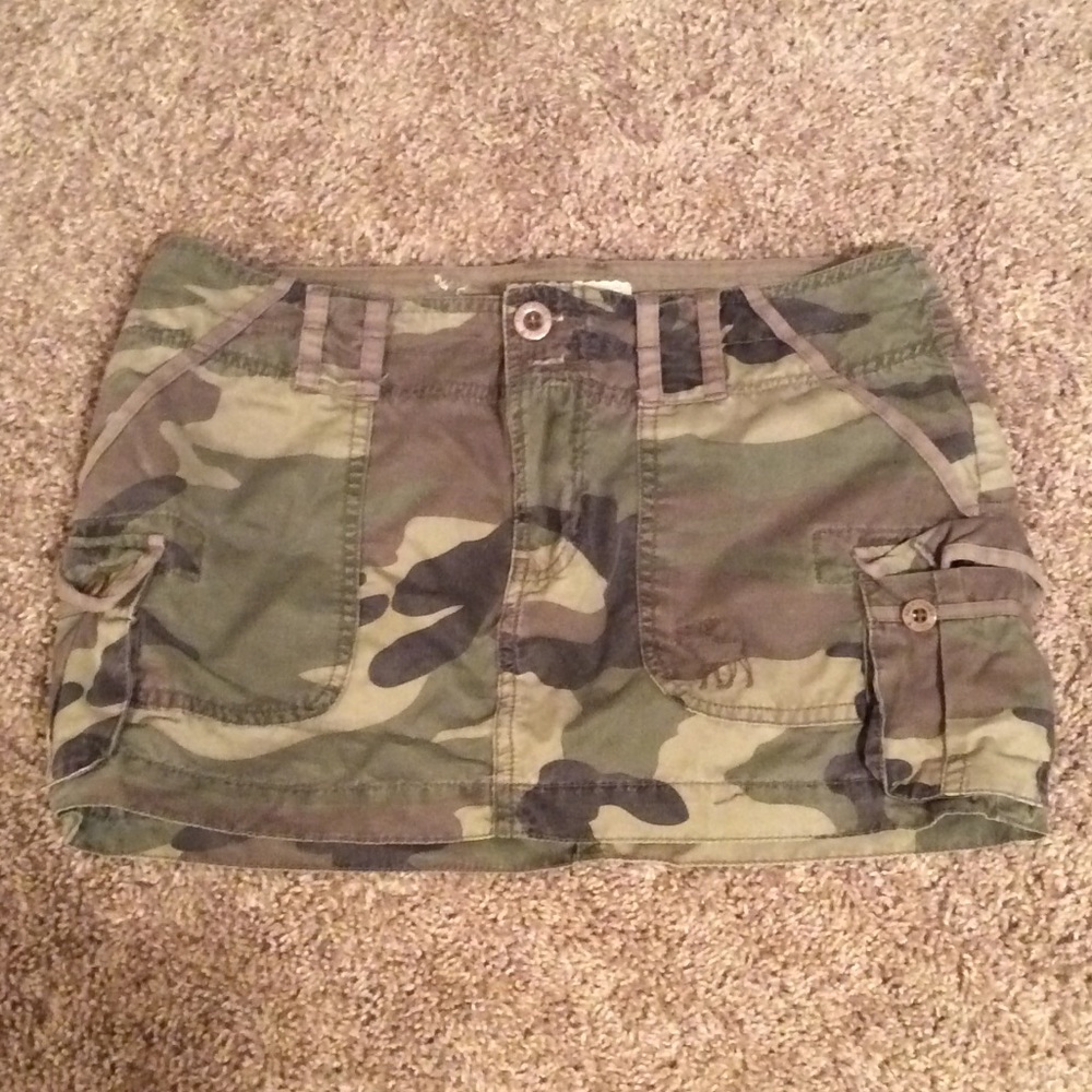 Camo skirt