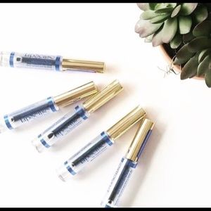 Glossy Gloss by Lipsense!