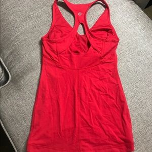 Lululemon red tank