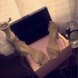 Forever 21 Suede heels