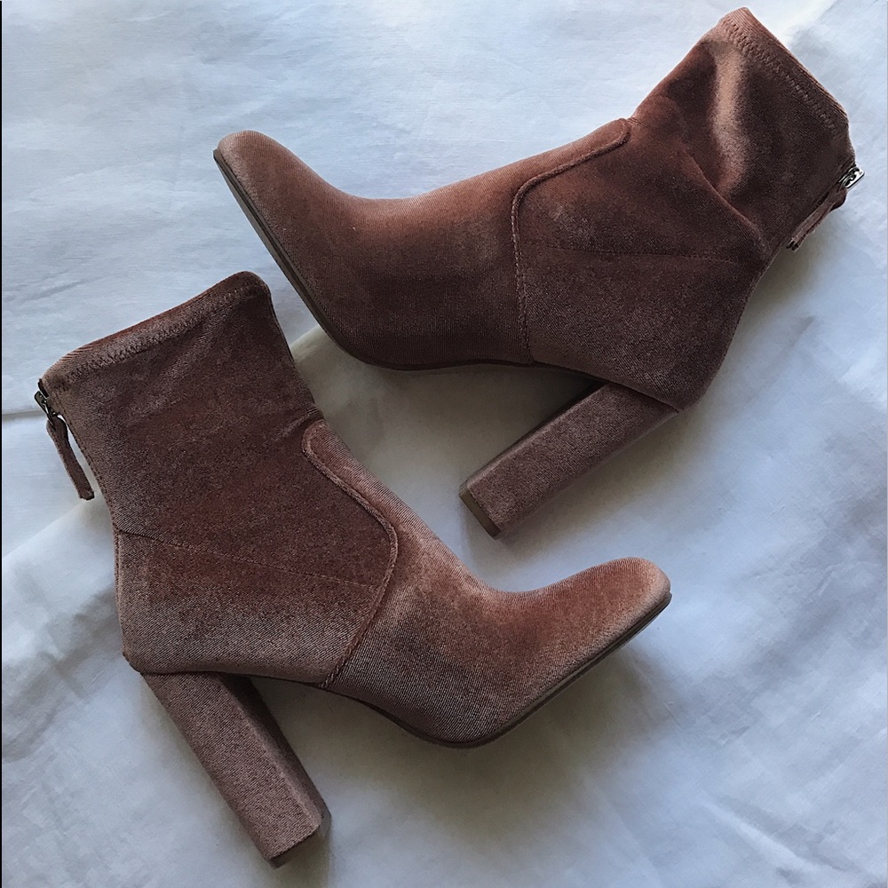 *NEVER WORN* Free People Boots