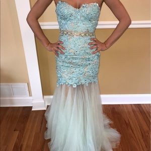 Camille La Vie dress