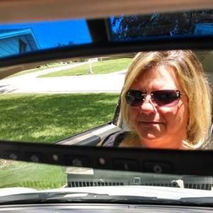 Meet your Posher, Rachel