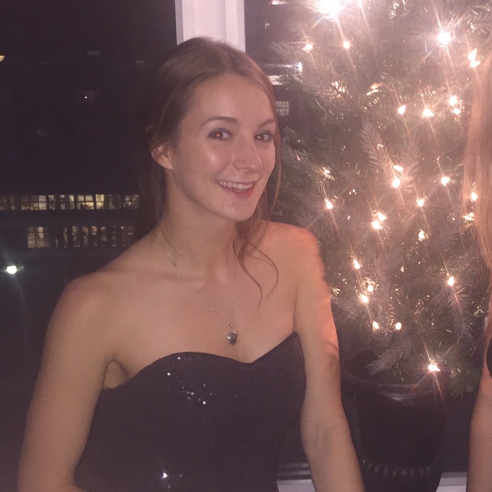 Meet your Posher, Olivia