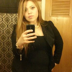 Meet your Posher, Leticia