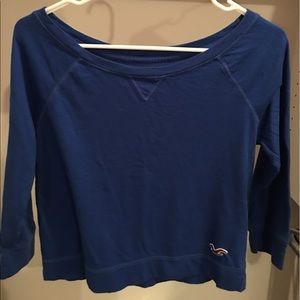 🎀Hollister Women's terry shirt 👚