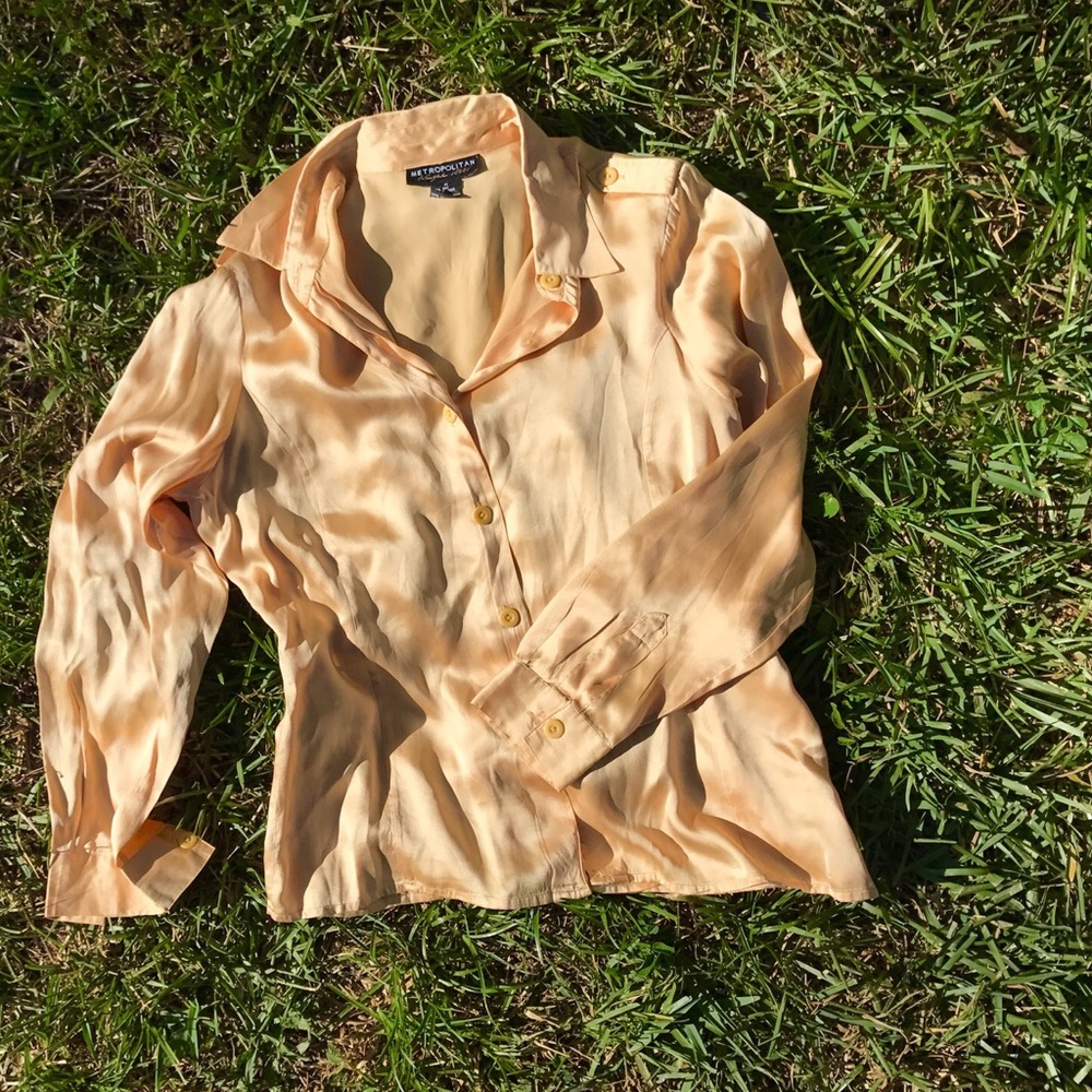 🌼SOLD🌼Vintage golden silk blouse