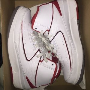 Air Jordan 2 Retro GS