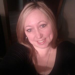 Meet your Posher, Pam