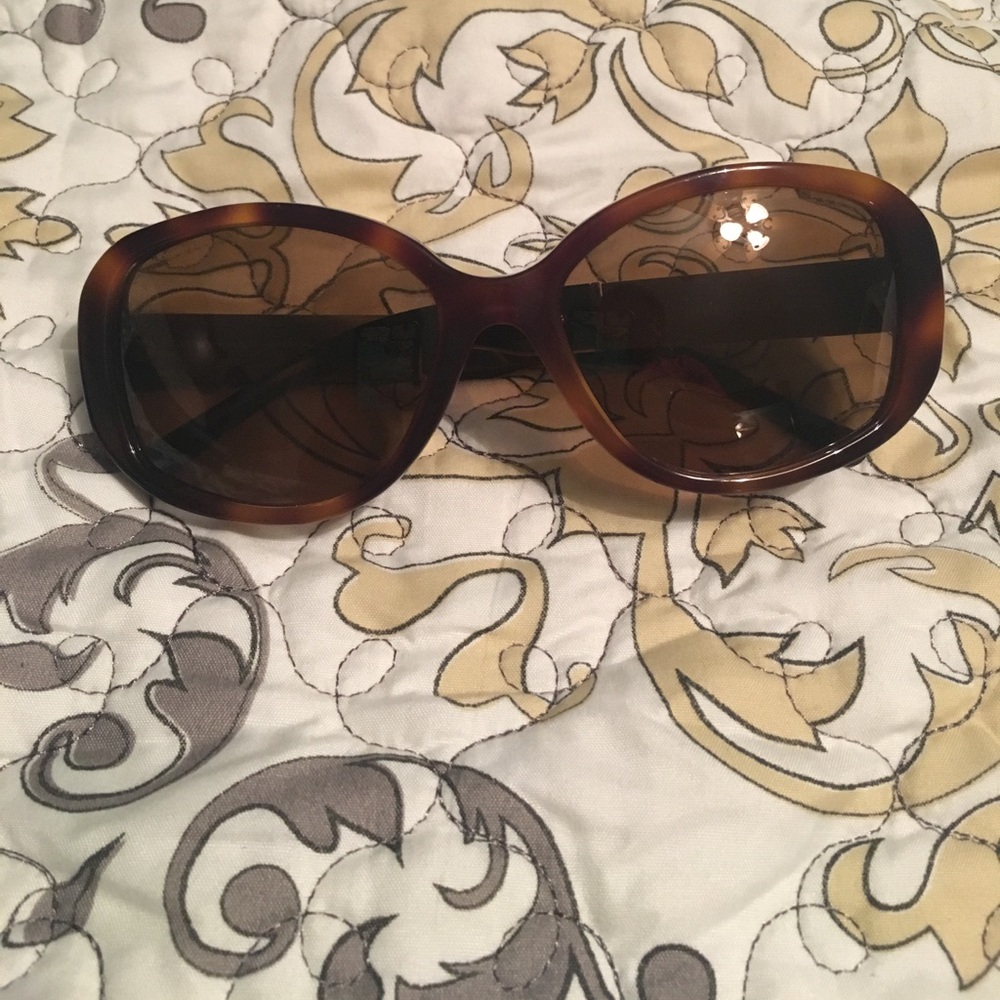Burberry sunglasses polarized
