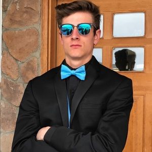 Meet your Posher, Eric