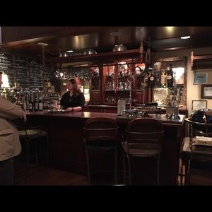 Meet your Posher, Elba