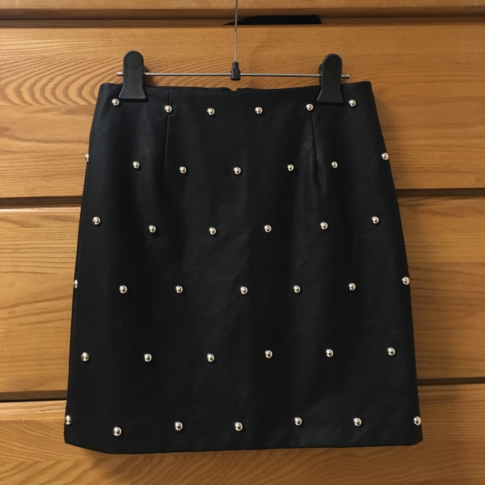 Forever 21 studded mini Skirt