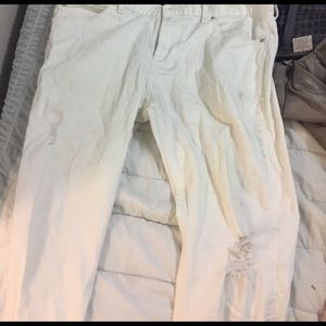 White skinny denim bull head jeans from pacsun