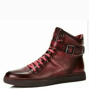 JUMP NEW YORK 
SULLIVAN BURGUNDY HIGH TOP SNEAKER