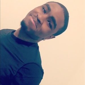 Meet your Posher, Derrion