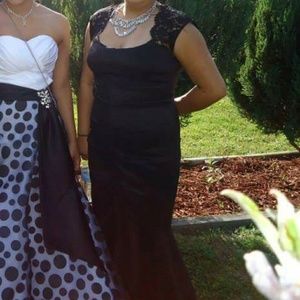Black mermaid prom dress