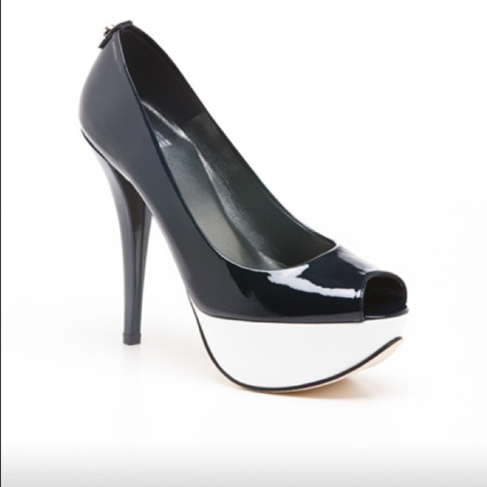 Stuart Weitzman Diplille Patent Peep Toe Pump