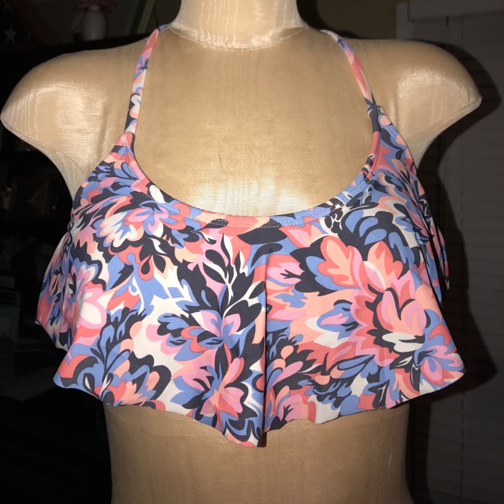 Patterned swim top